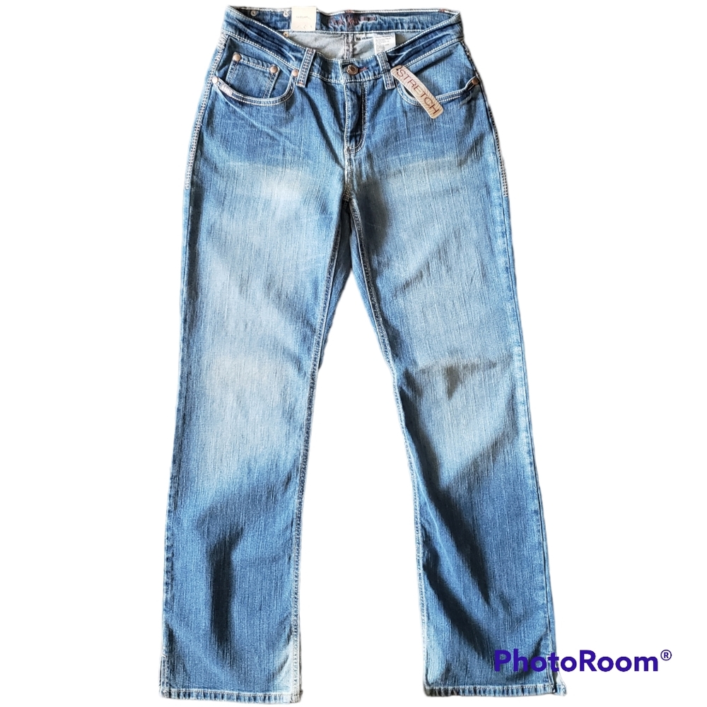 Cruel Girl NWT Georgia Relaxed Stretch Fit Medium Wash Bootcut Size 7 Regular